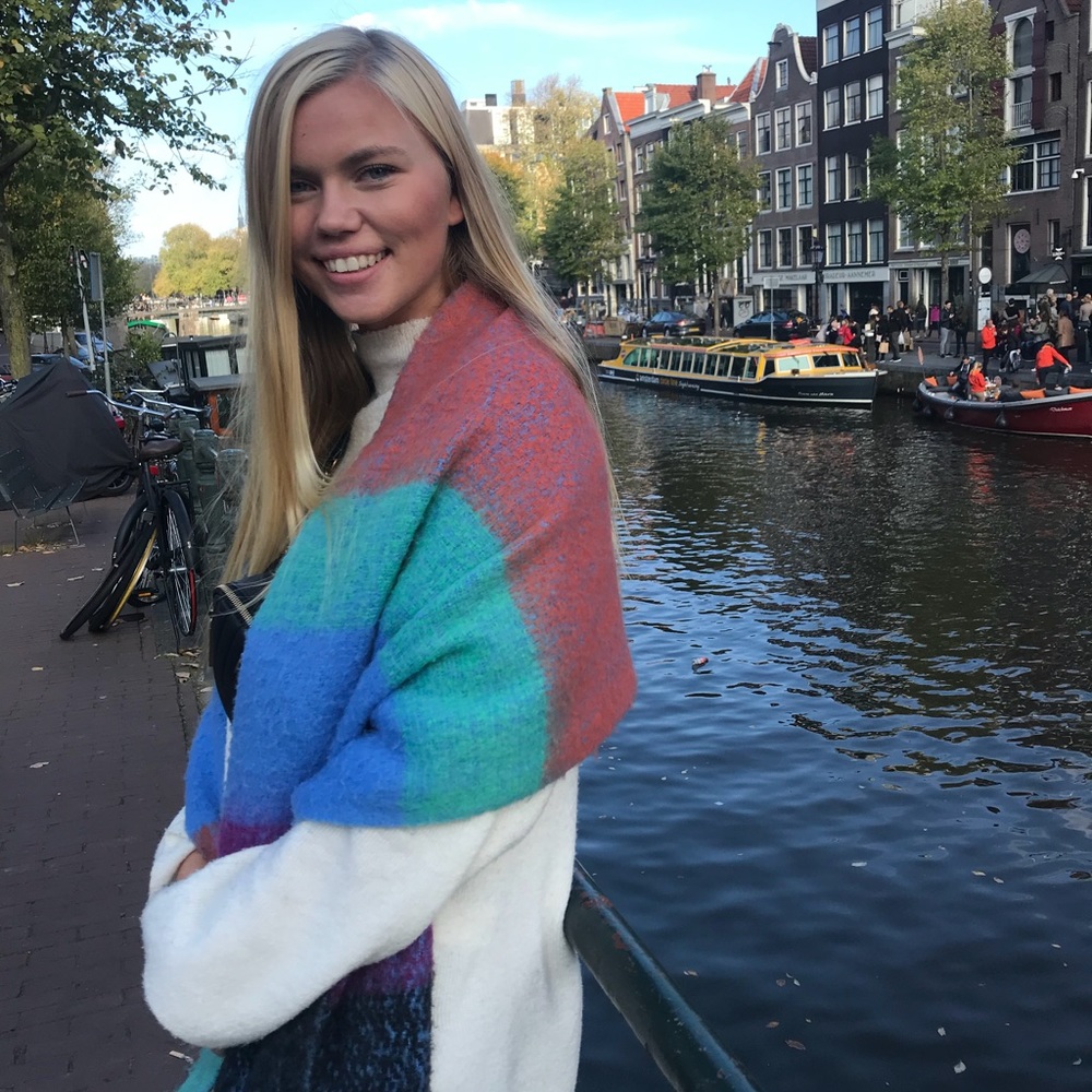 Meet your Posher, Kristin